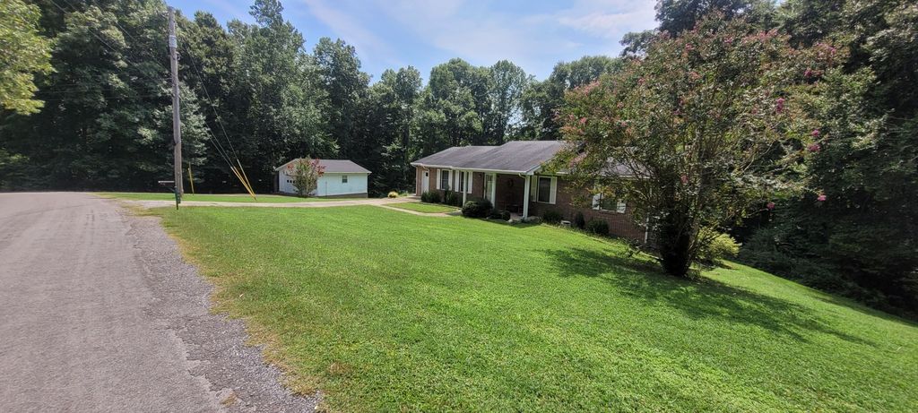 336 Crow Rd, Dover