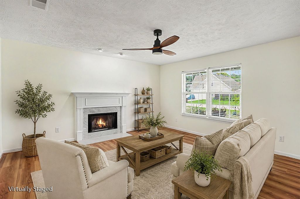 2117 Long Meadow Dr, Spring Hill