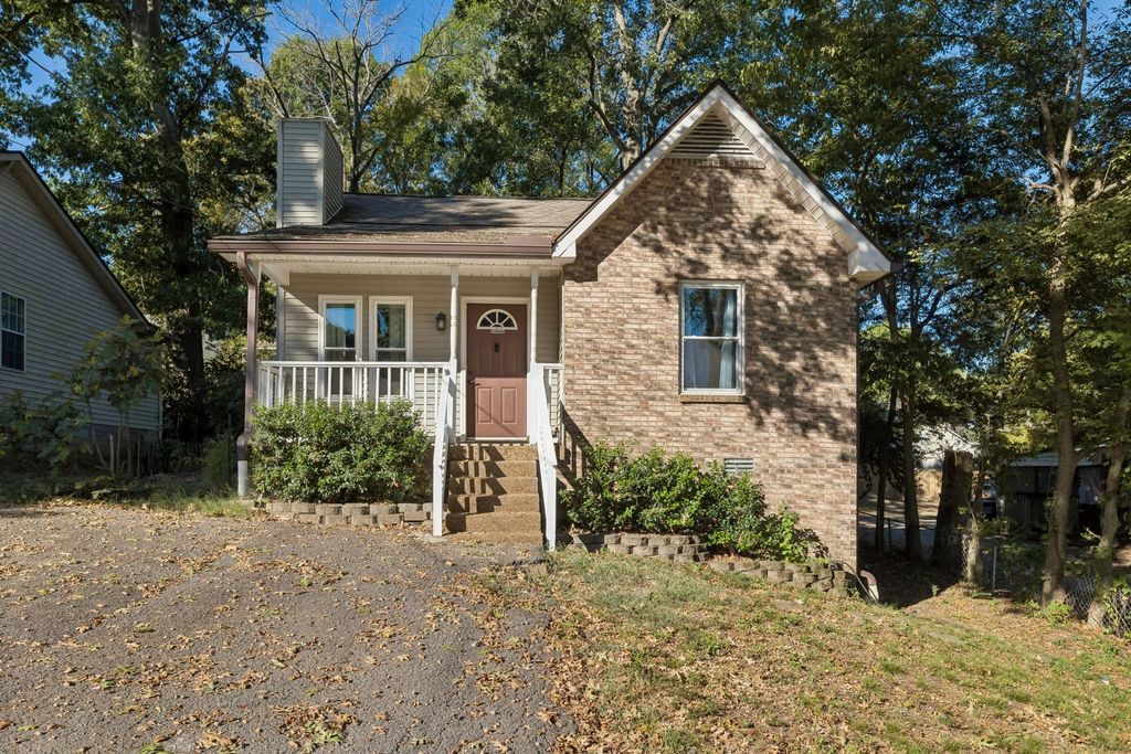 1518 Ocoee Trl, Madison