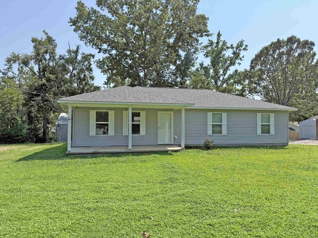 60 Prince Pl, Savannah