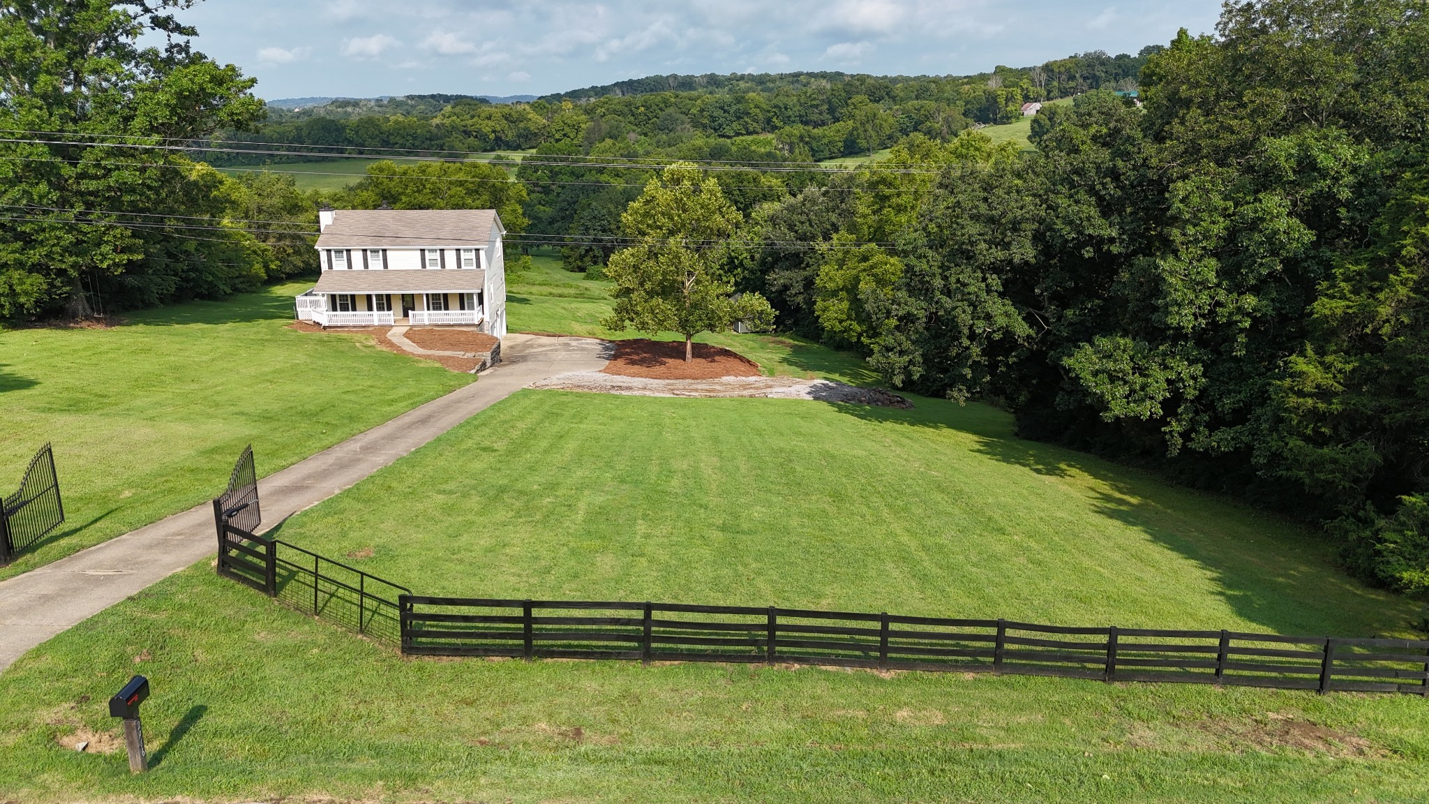 Photo of Listing #3505819