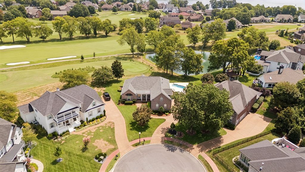 1191 Adelicia Hayes Ct, Gallatin