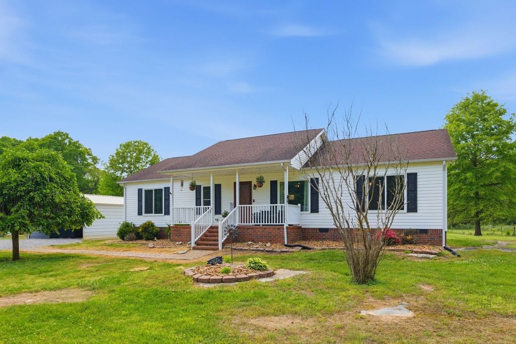 4290 Highway 431, Columbia