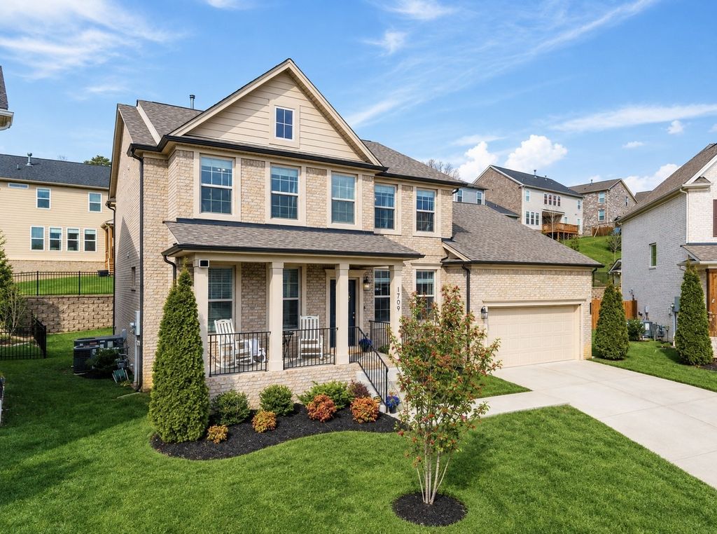 1709 Alayna Ct, Nashville