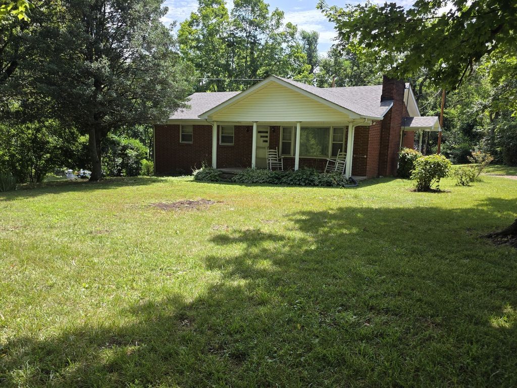 1438 Rocky Mound Rd, Westmoreland