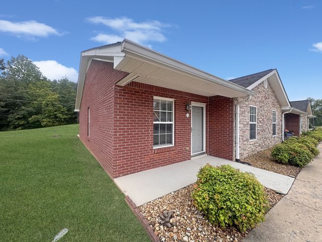 106 Colson Village Ct, Dover