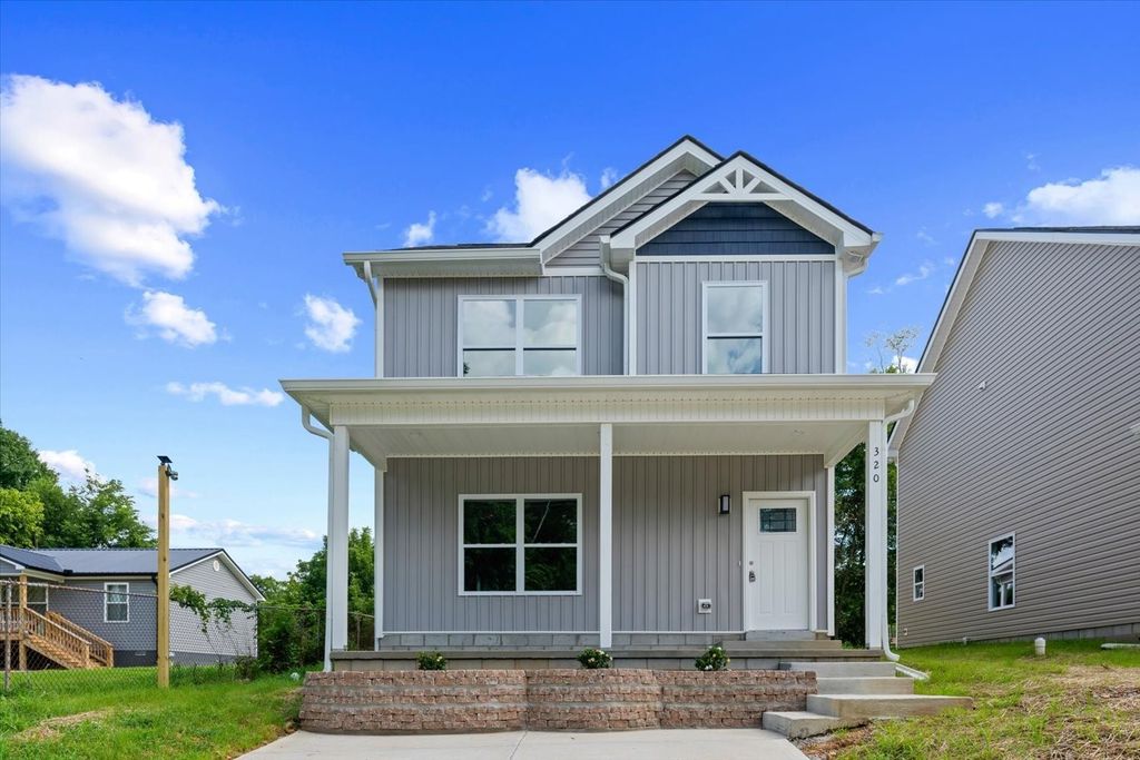 320 Mitchell St, Clarksville