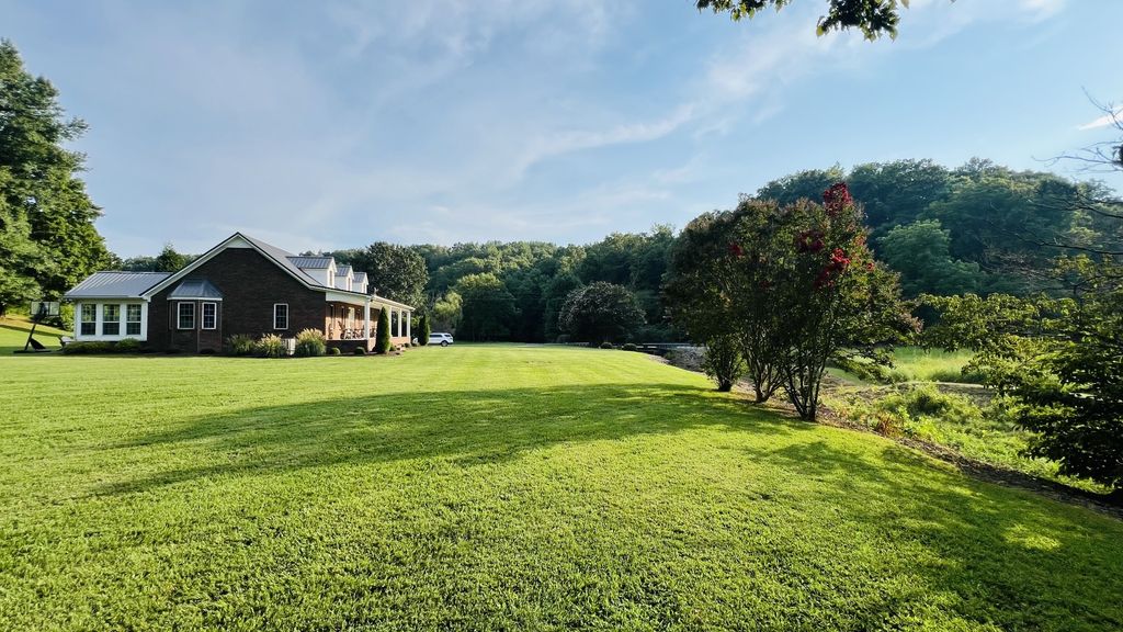 380 Dry Weakley Rd, Ethridge