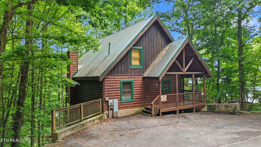 4414 Forest Vista Way, Pigeon Forge