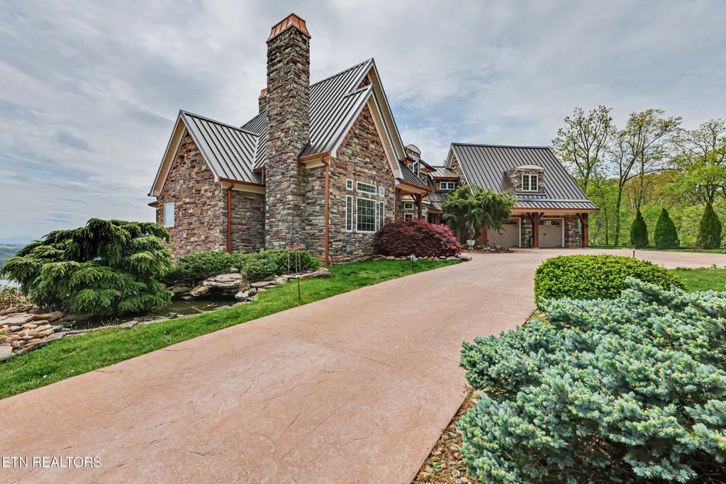 498 Proffitt Ridge Rd, Mooresburg