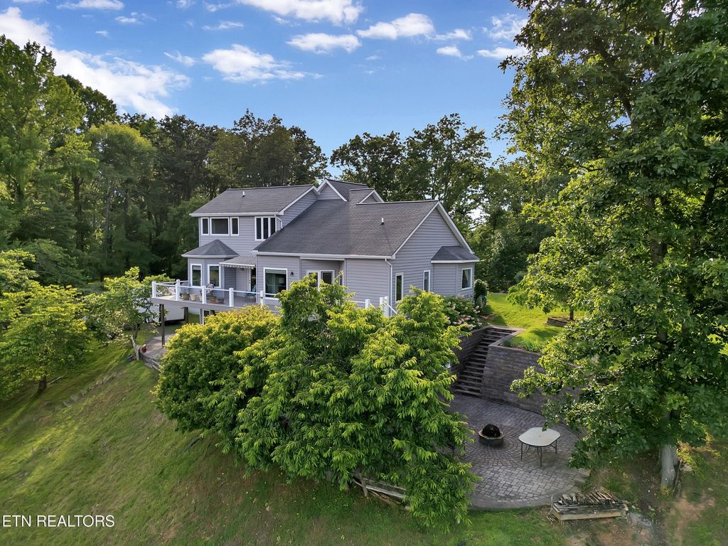 496 Proffitt Ridge Rd, Mooresburg
