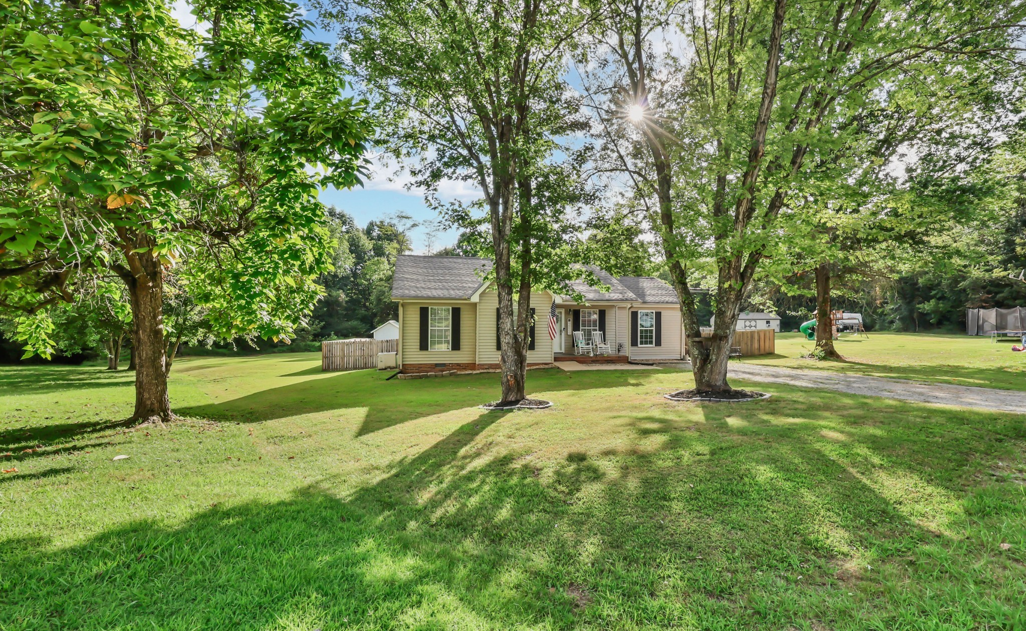Photo of Listing #3507999