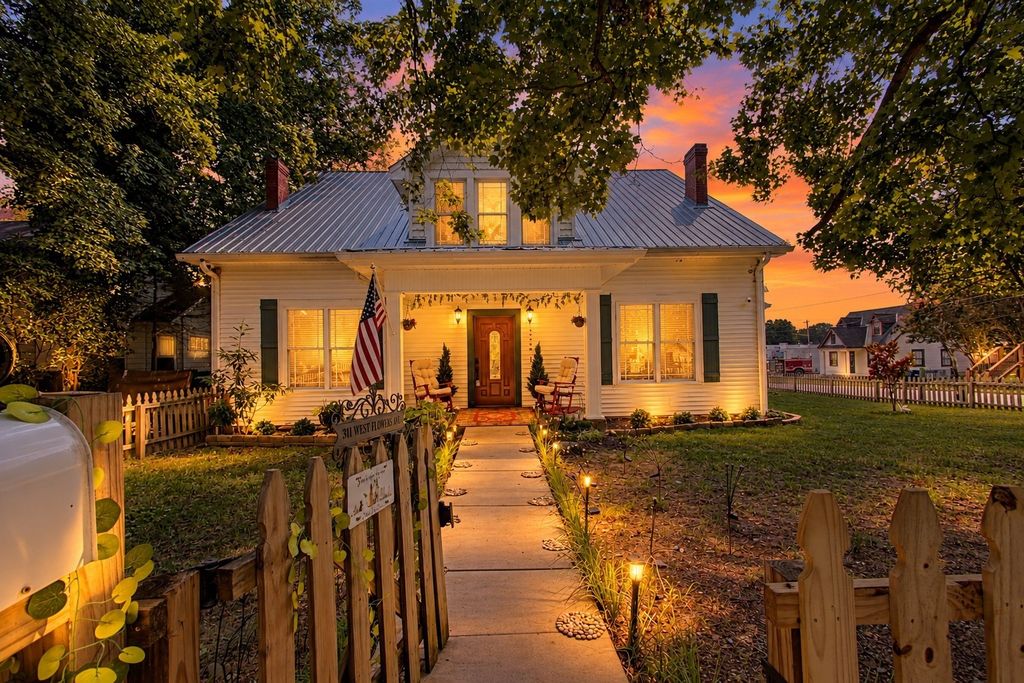 331 W Flower St, Pulaski
