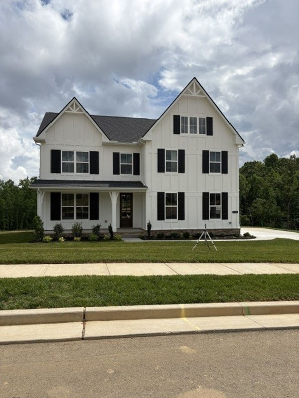 30 Buckhorn Court, Fairview