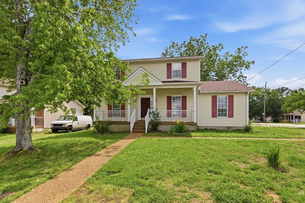 3201 Towne Village Rd, Antioch