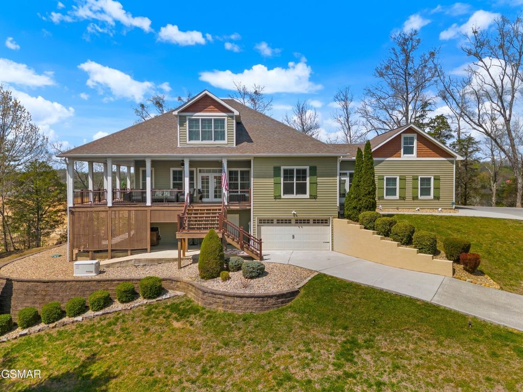 2017 Paradise Hills Road, Dandridge