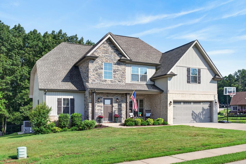 1280 Easthaven Dr, Clarksville