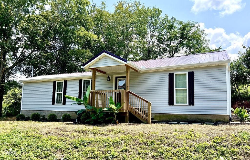 751 Warford Road, Newport
