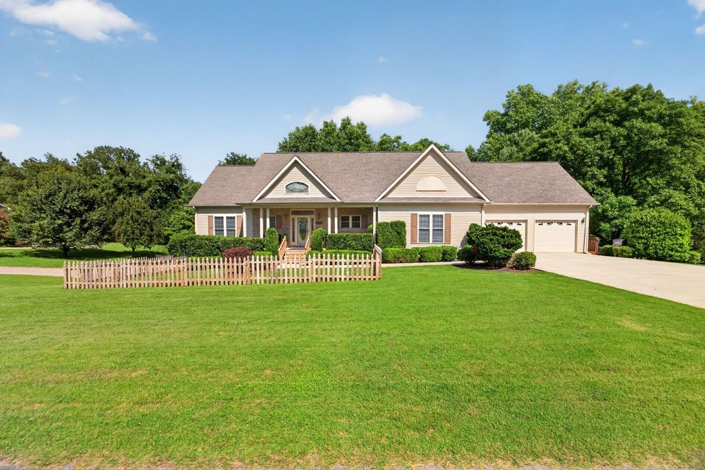2142 Jean Ct, Cookeville