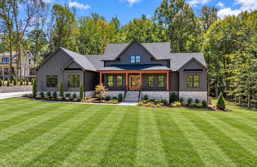 890 Steele Rd, Charlotte