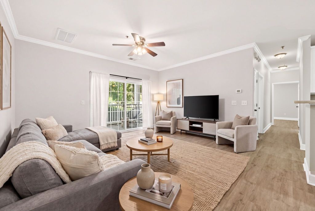 7003 Lenox Village Dr 5, Nashville