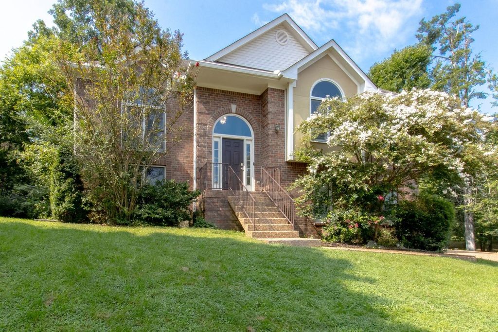 4900 Tulip Grove Ln, Hermitage
