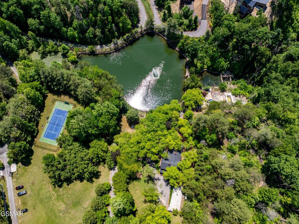 2315 Headrick Lead, Sevierville