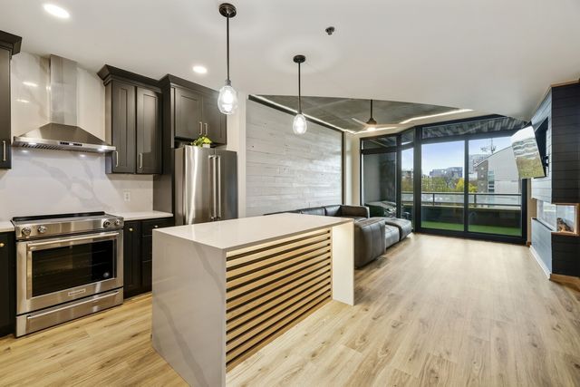 600 12th Ave S 629, Nashville