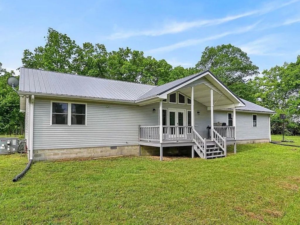 8607 Crossville Hwy, Sparta