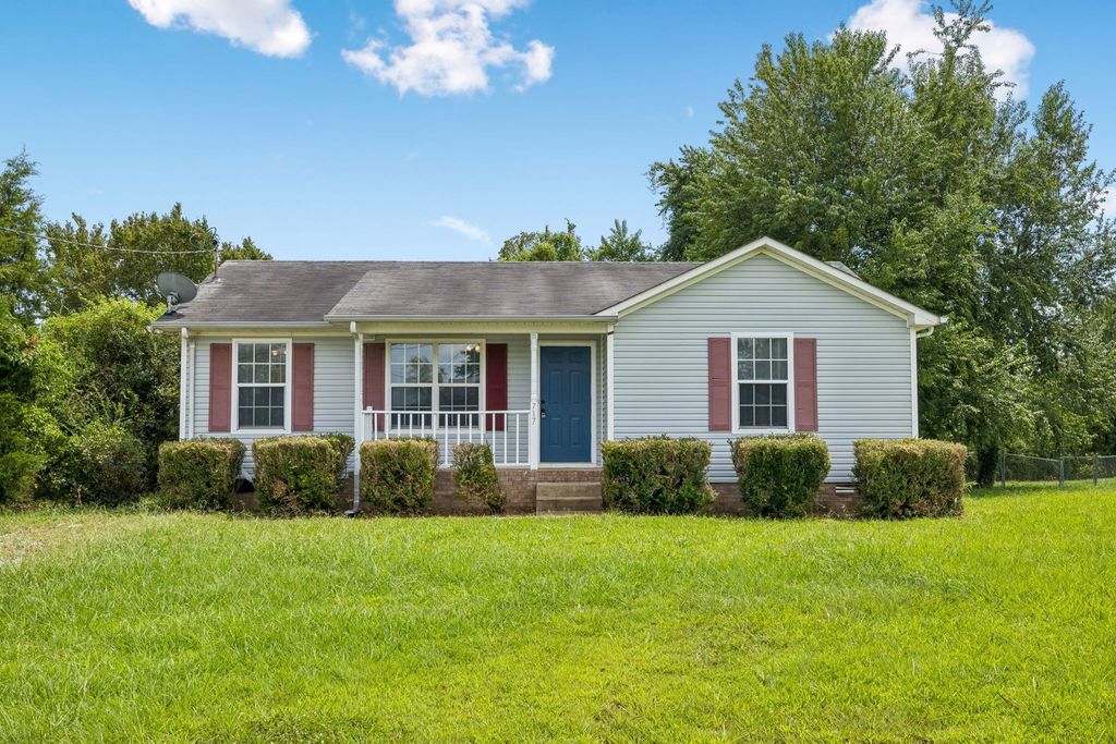 717 Polk Ave, Oak Grove