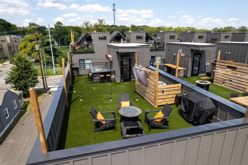 738 Douglas Ave #7, Nashville