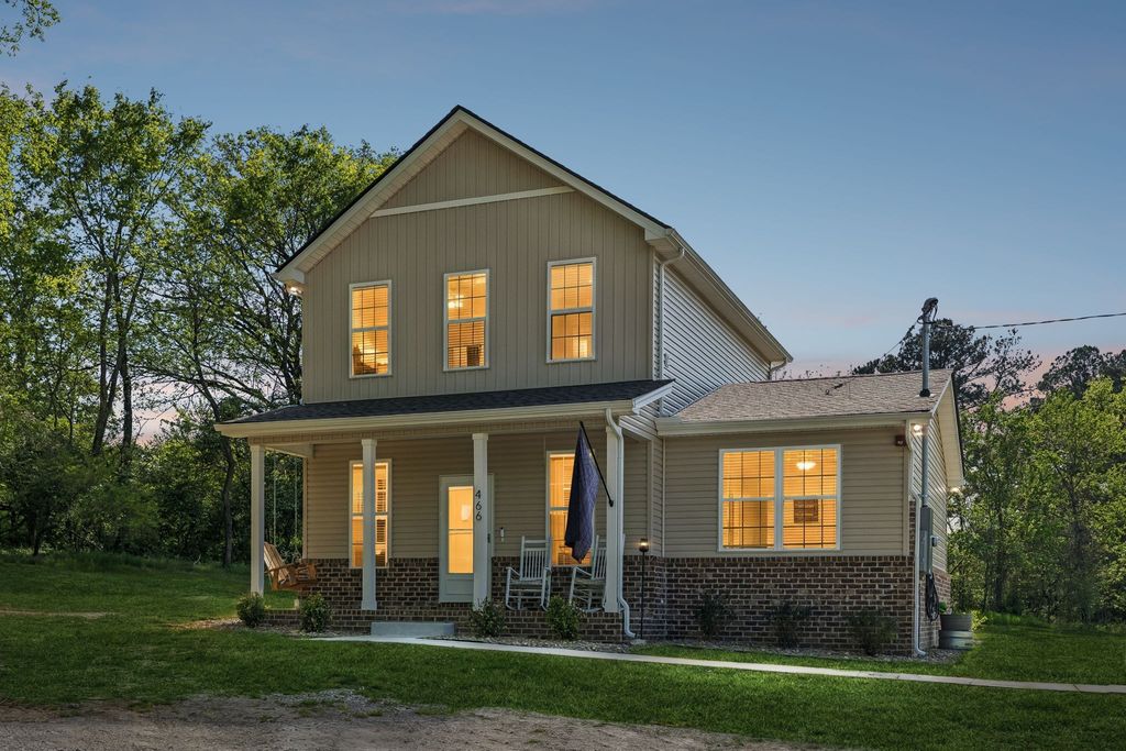 466 Mooresville Pike, Columbia