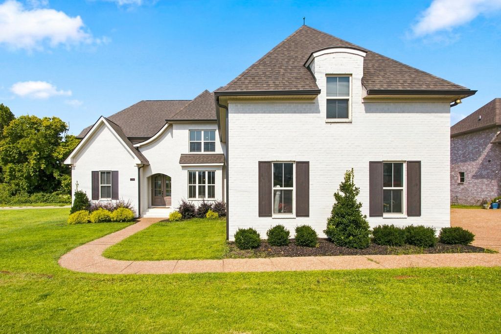 106 Arkstone Ln, Spring Hill