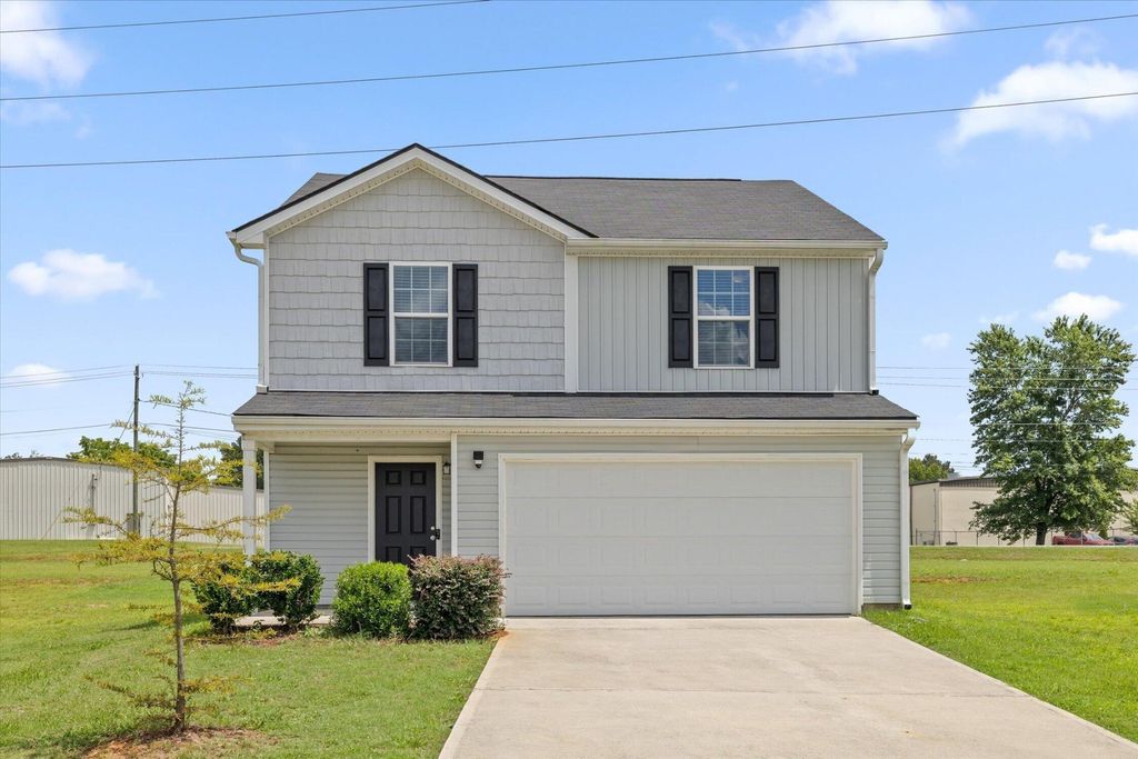 324 Middleton Court, Chatsworth