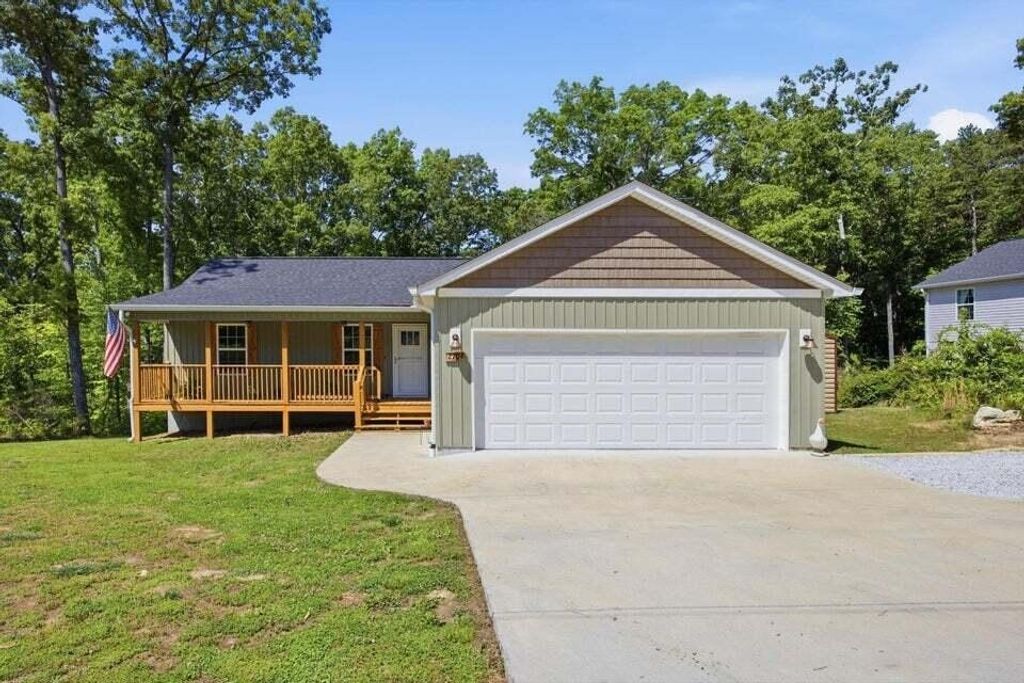 2704 Quarles Road, Rocky Face