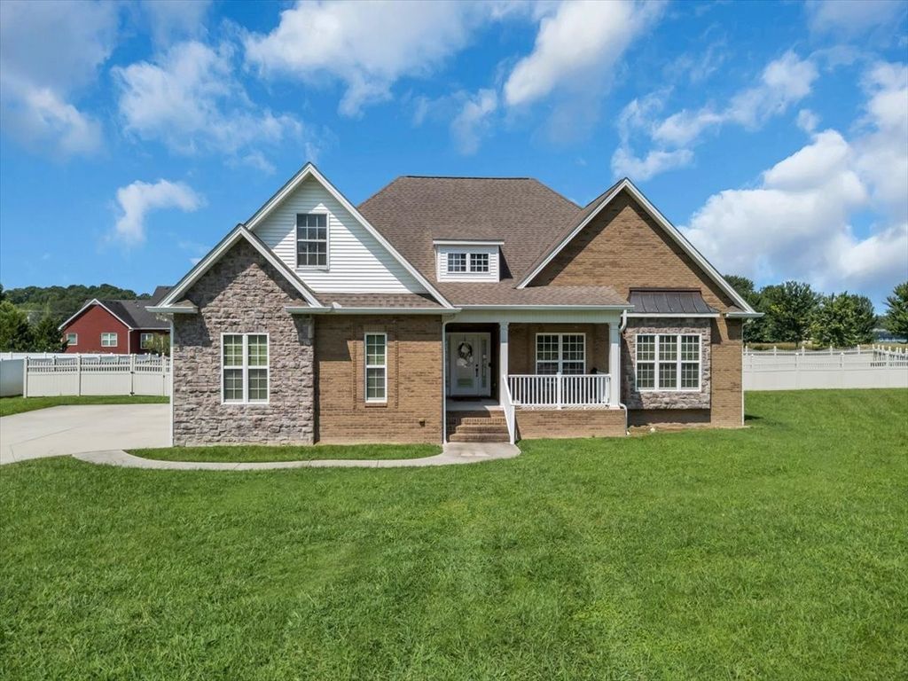 61 N Kensington Ct, Manchester