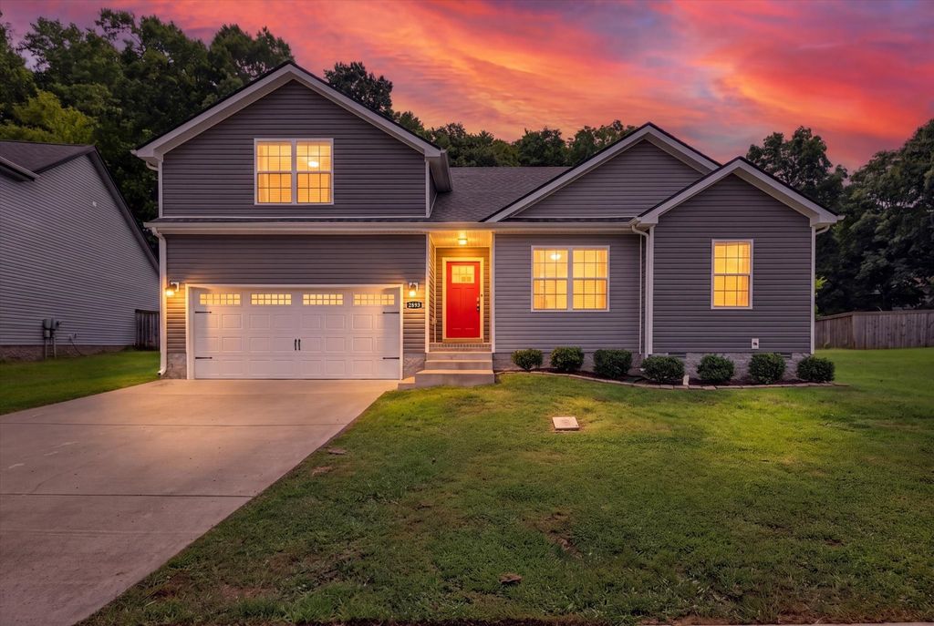 2893 Teakwood Dr, Clarksville