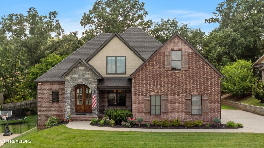 12551 Daisy Field Lane, Farragut