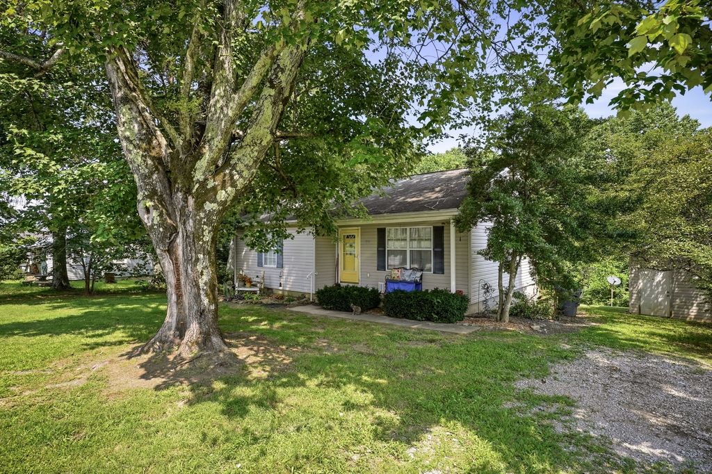 900 Clay Ave, Cookeville