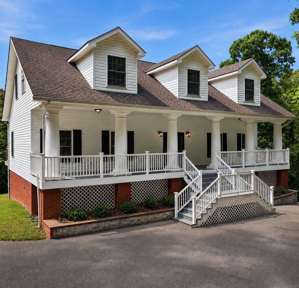 4461 Johnson Road, Birchwood