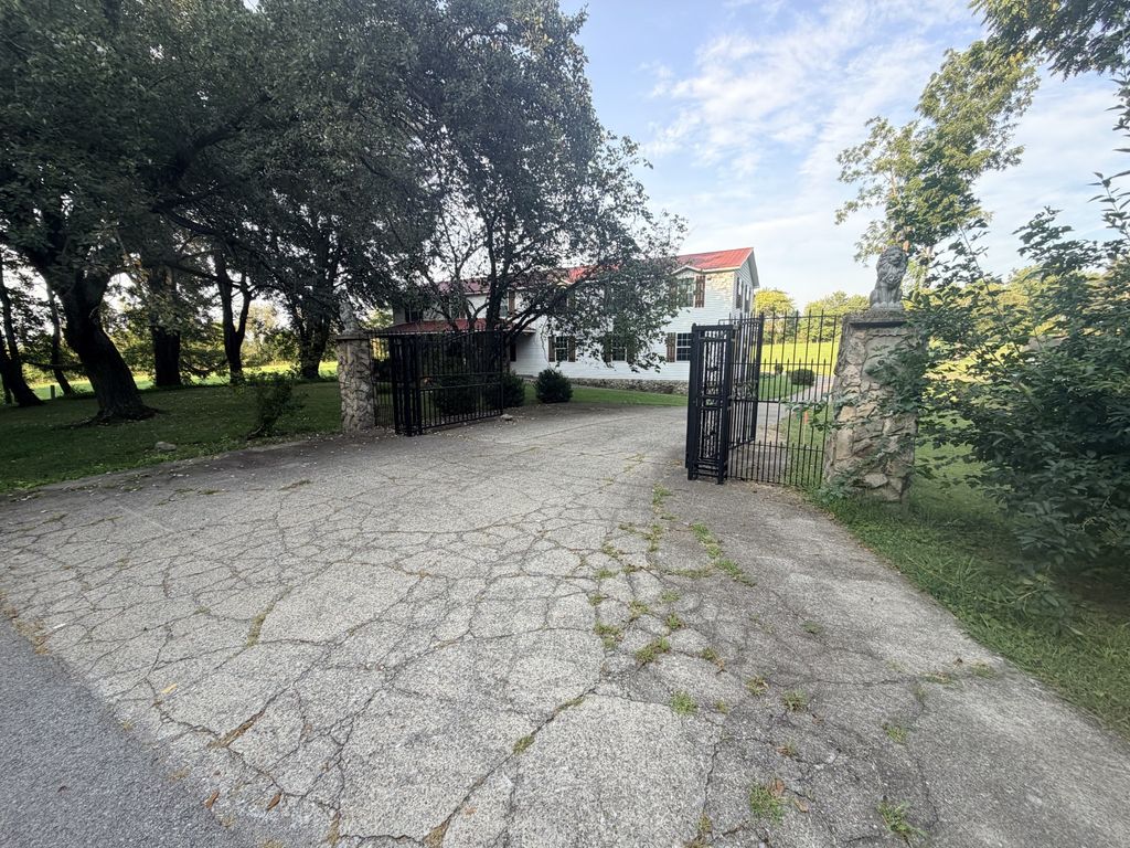 1399 Good Hope Cemetery Rd, Oak Grove