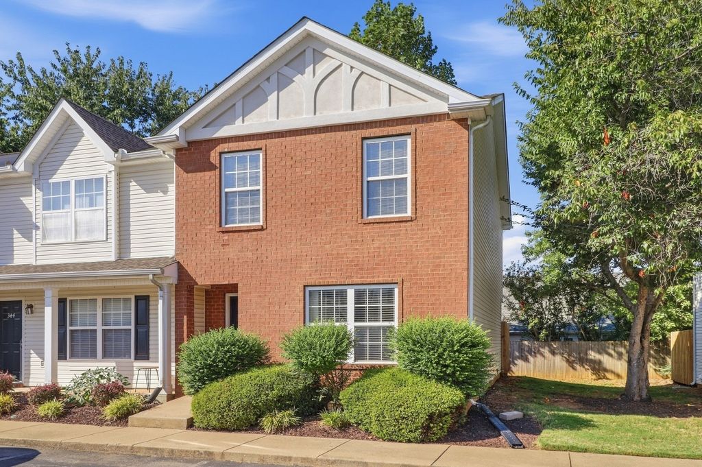 342 Arapaho Dr, Murfreesboro