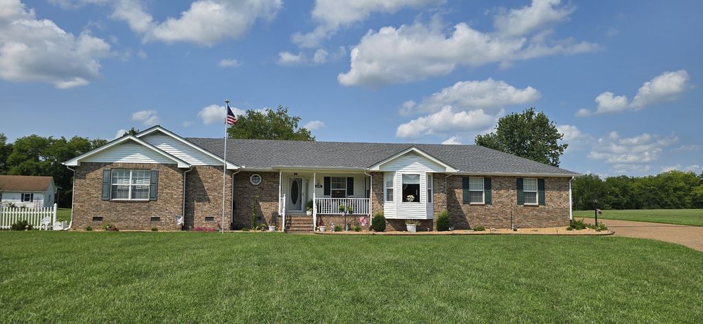 135 Hidden Cove Ct, Gallatin