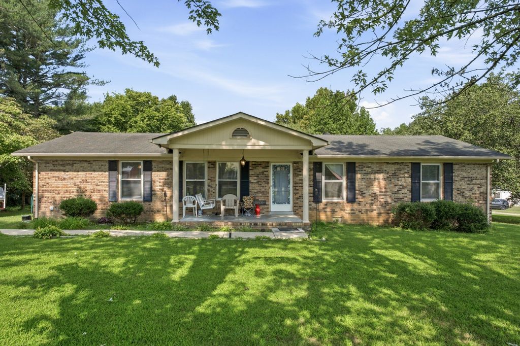 9106 Holmes Creek Rd, Smithville