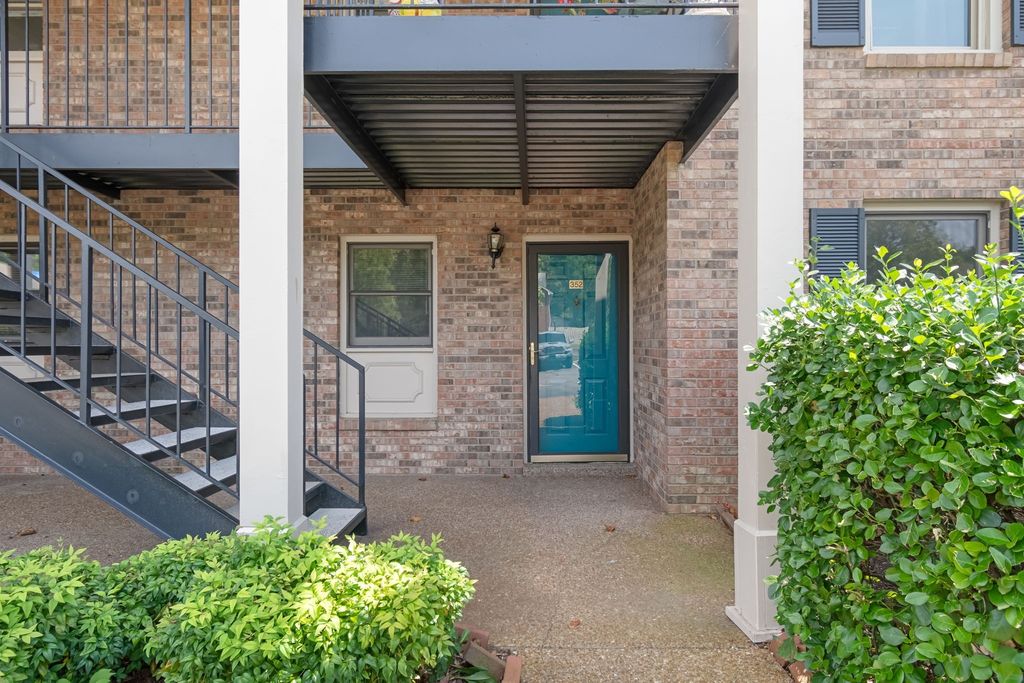 352 Westfield Dr, Nashville