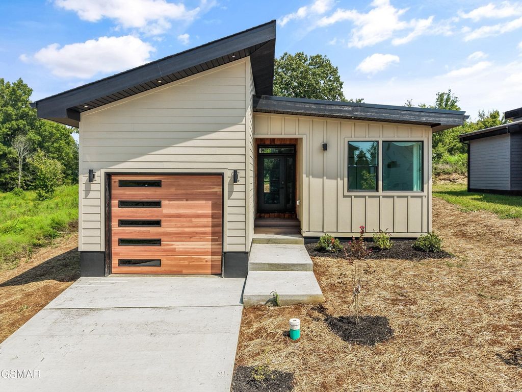 2314 Rock Gardens Drive, Sevierville