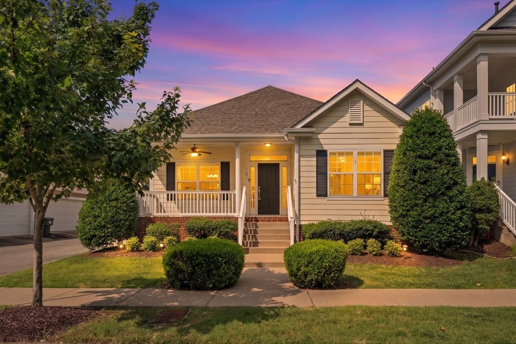 7093 Sunnywood Dr, Nashville