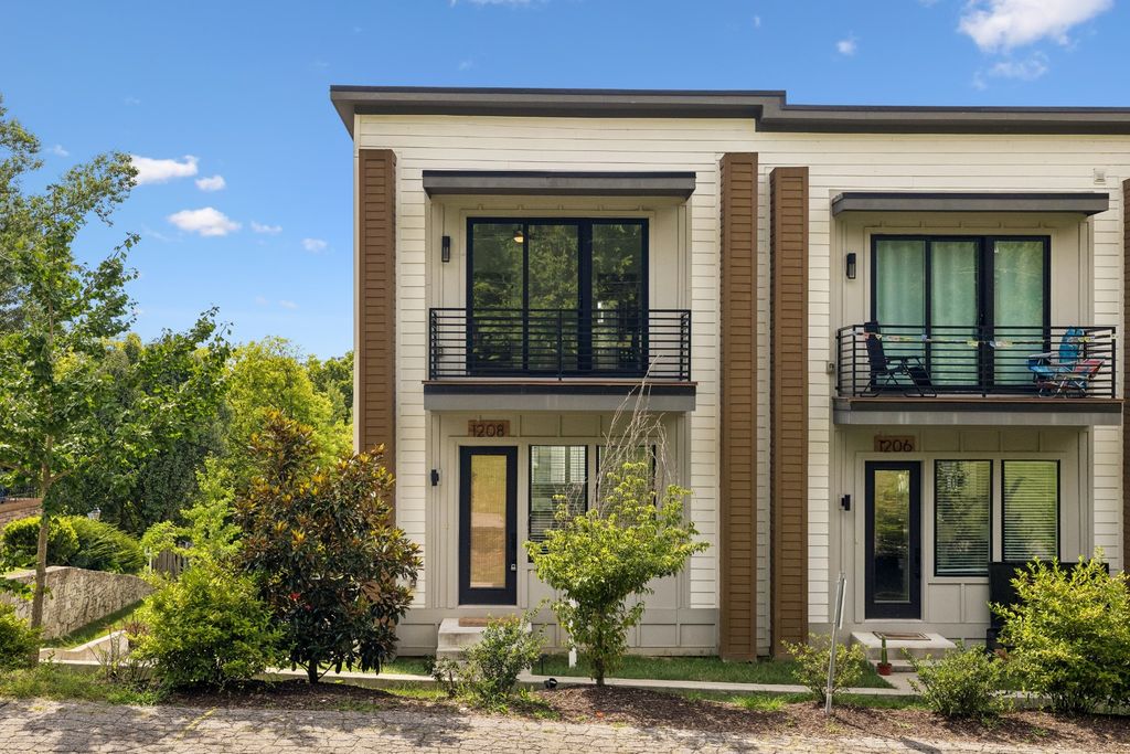 1208 Watts Ter, Nashville