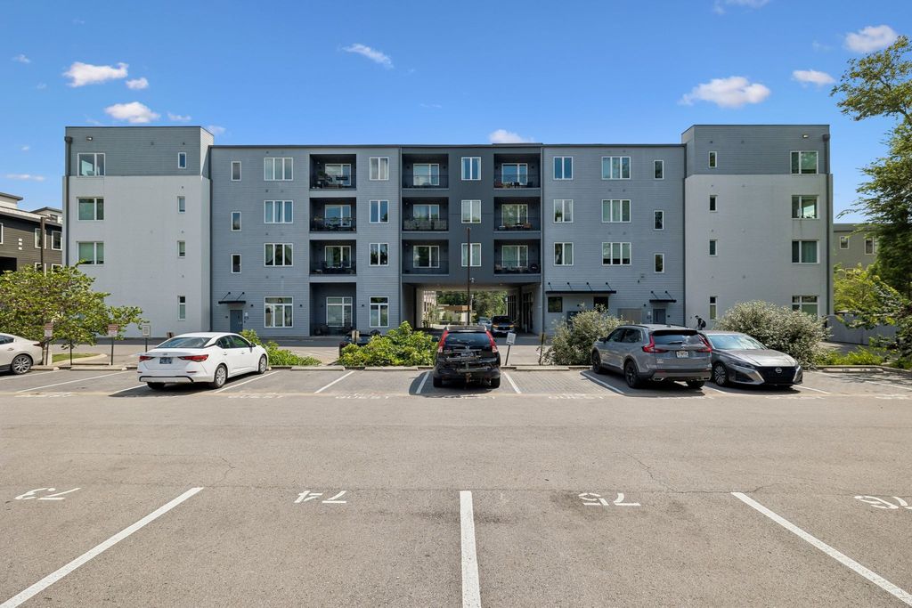 1041 E Trinity Ln 203, Nashville