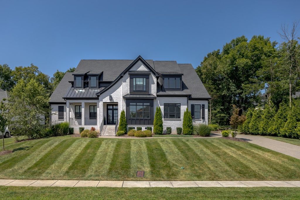 2022 Kingsbarns Dr, Nolensville